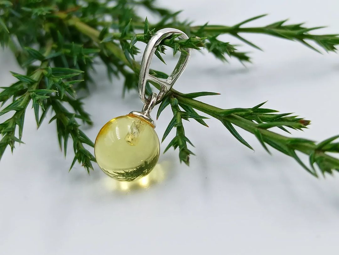 Amber Silver Pendant