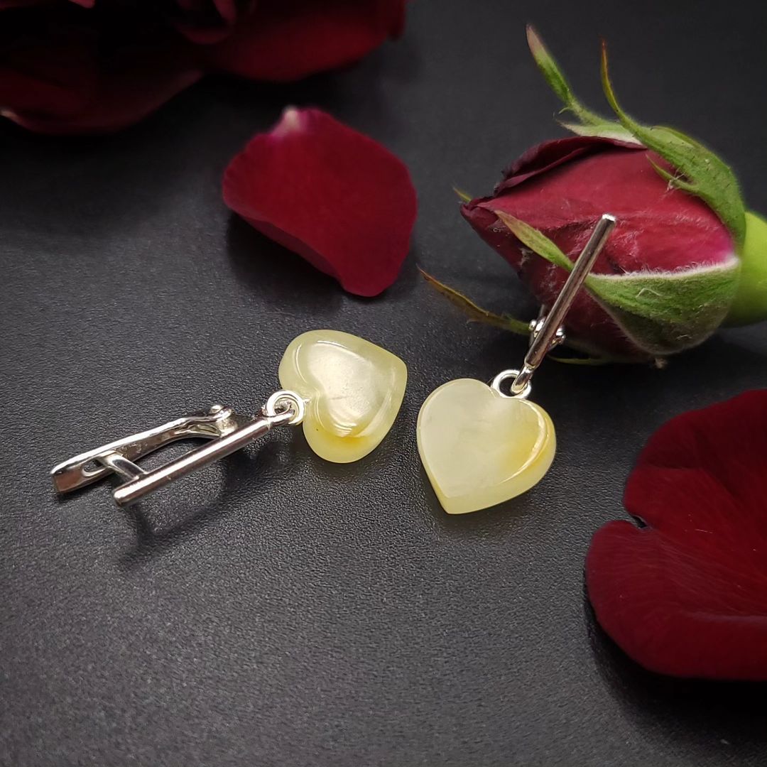 Sweetheart Amber Drop Earrings in Sterling Silver | Matt Color