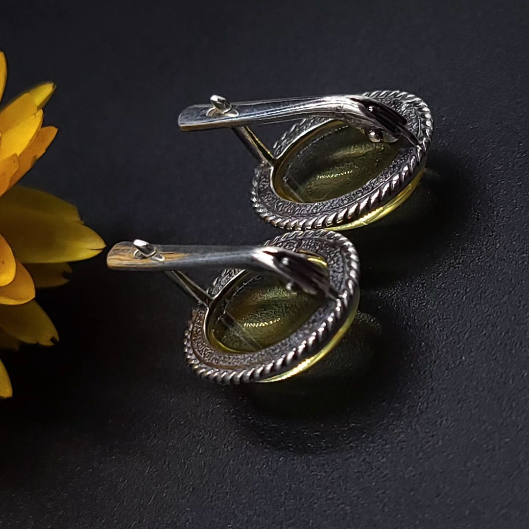 Vintage Amber Silver Earrings in Dark Silver