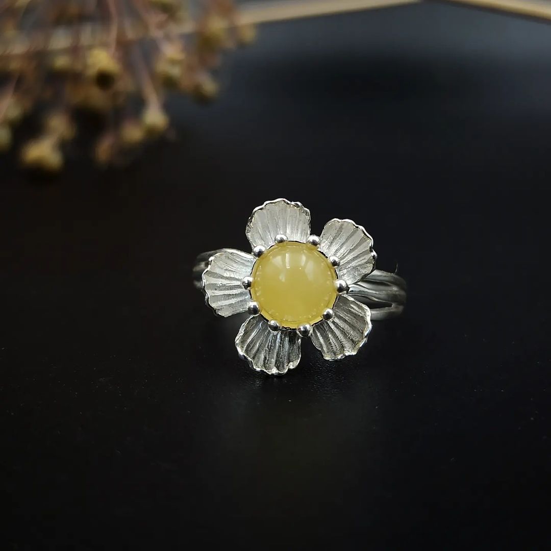 Amber Silver Ring Floral Design