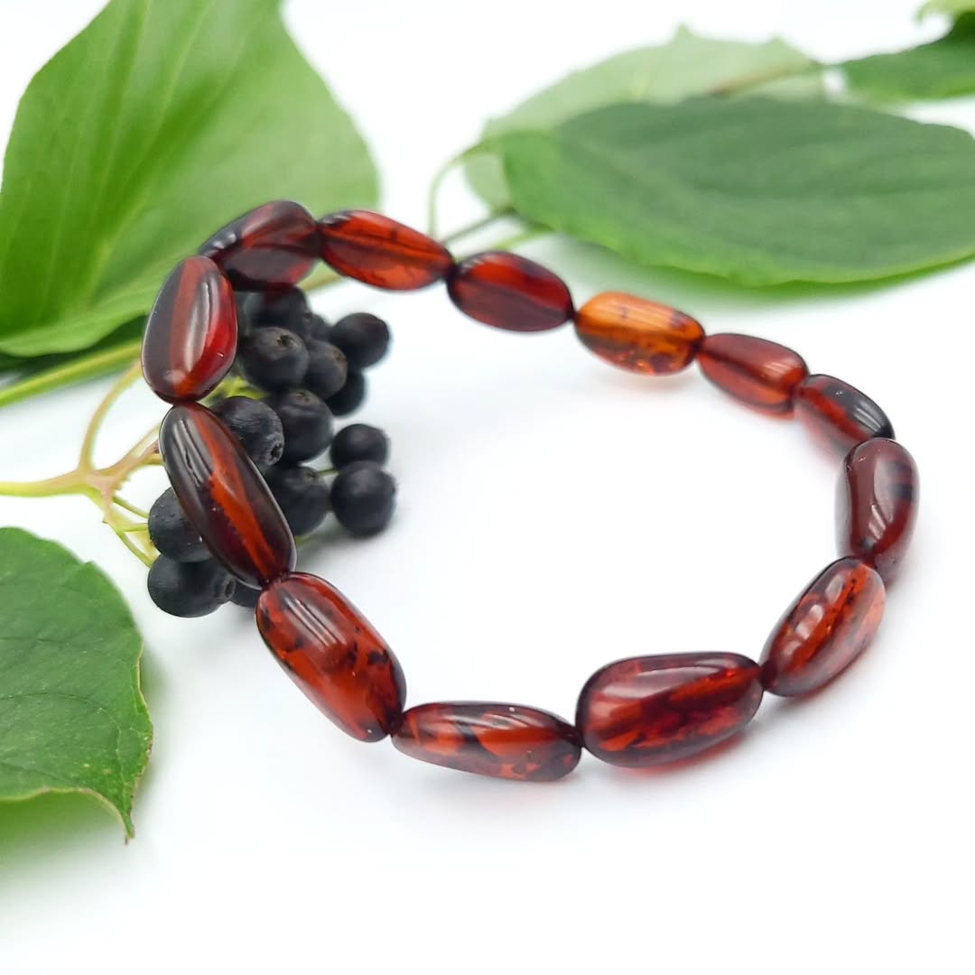 Bernsteinarmband mit unregelmäßigen Perlen