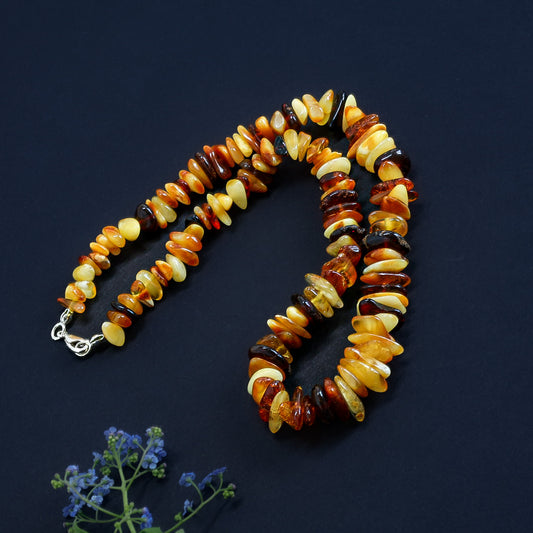 Echte Halskette aus baltischem Rohbernstein für Erwachsene | Mehrfarbige Nuggets | Wählen Sie einen Silber- oder Kunststoffverschluss | Tetibel