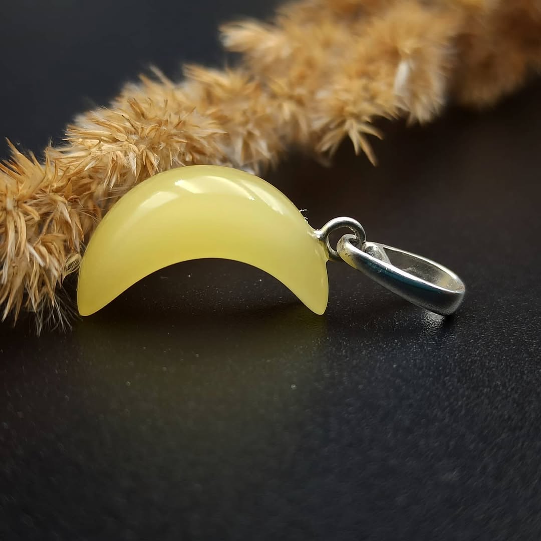 Natural Baltic Amber Moon Pendant in Silver