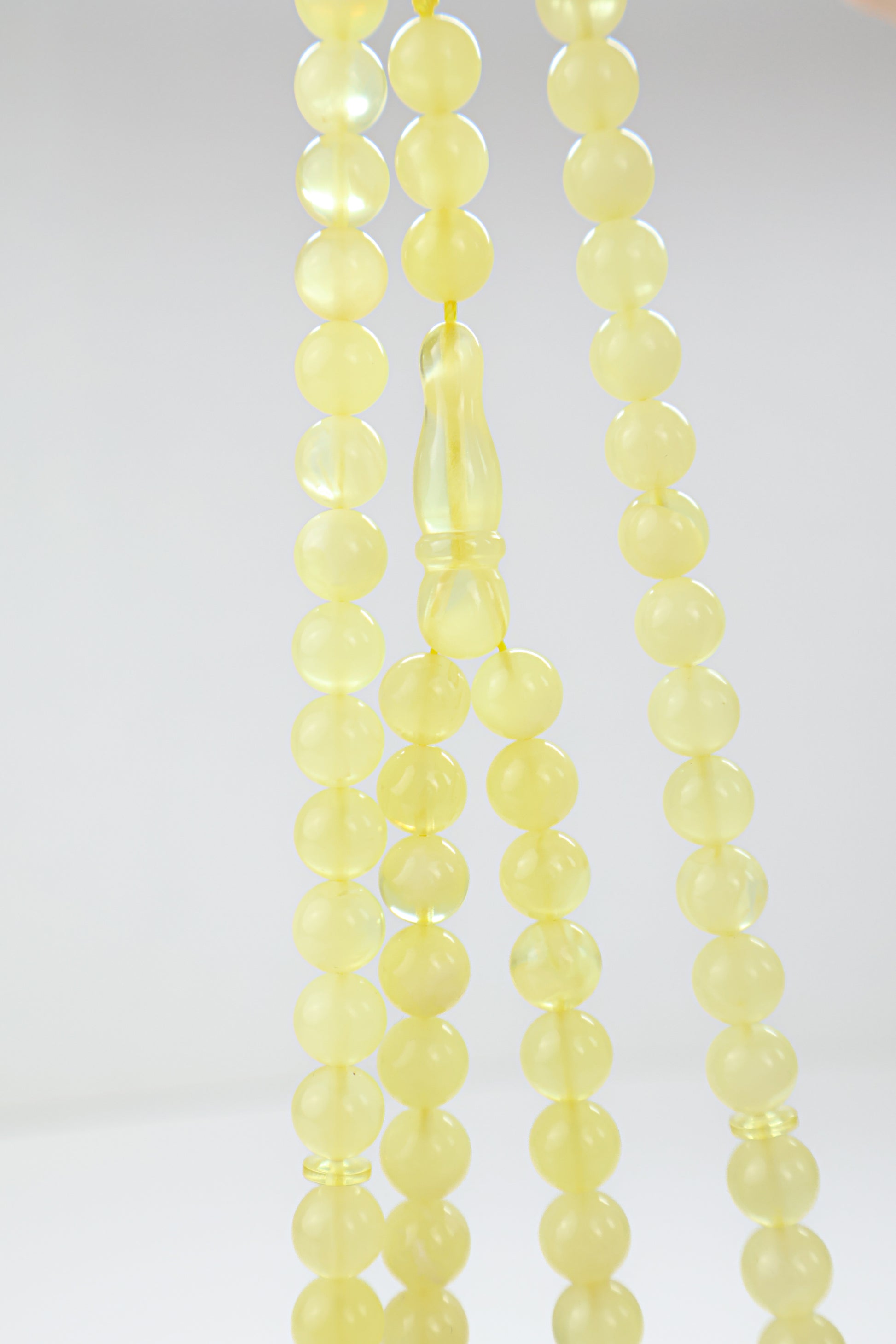 29.72g natural Baltic amber prayer beads (misbaha) certified by Amber Experts Laboratory in Gdansk, Poland.